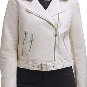 Meet your Posher, Ikeade